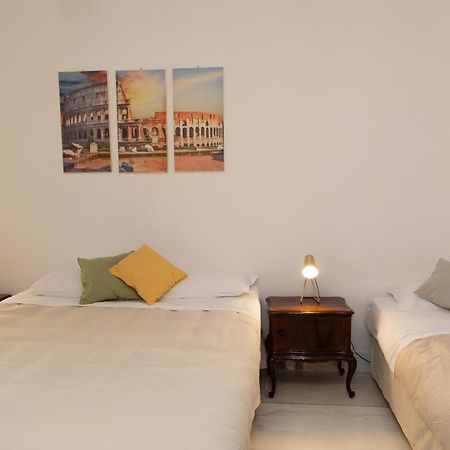 Martina A Piazza Del Popolo Villa Rom Exteriör bild