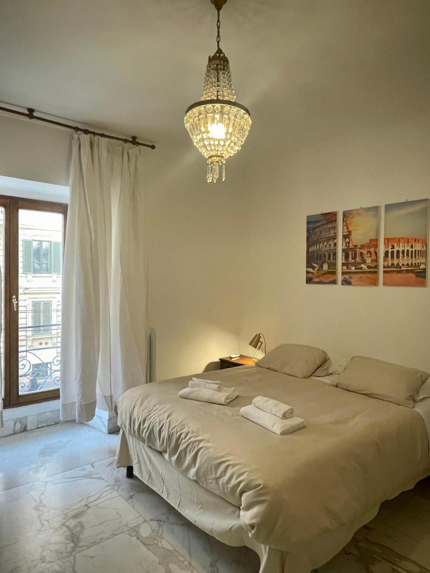 Martina A Piazza Del Popolo Villa Rom Exteriör bild