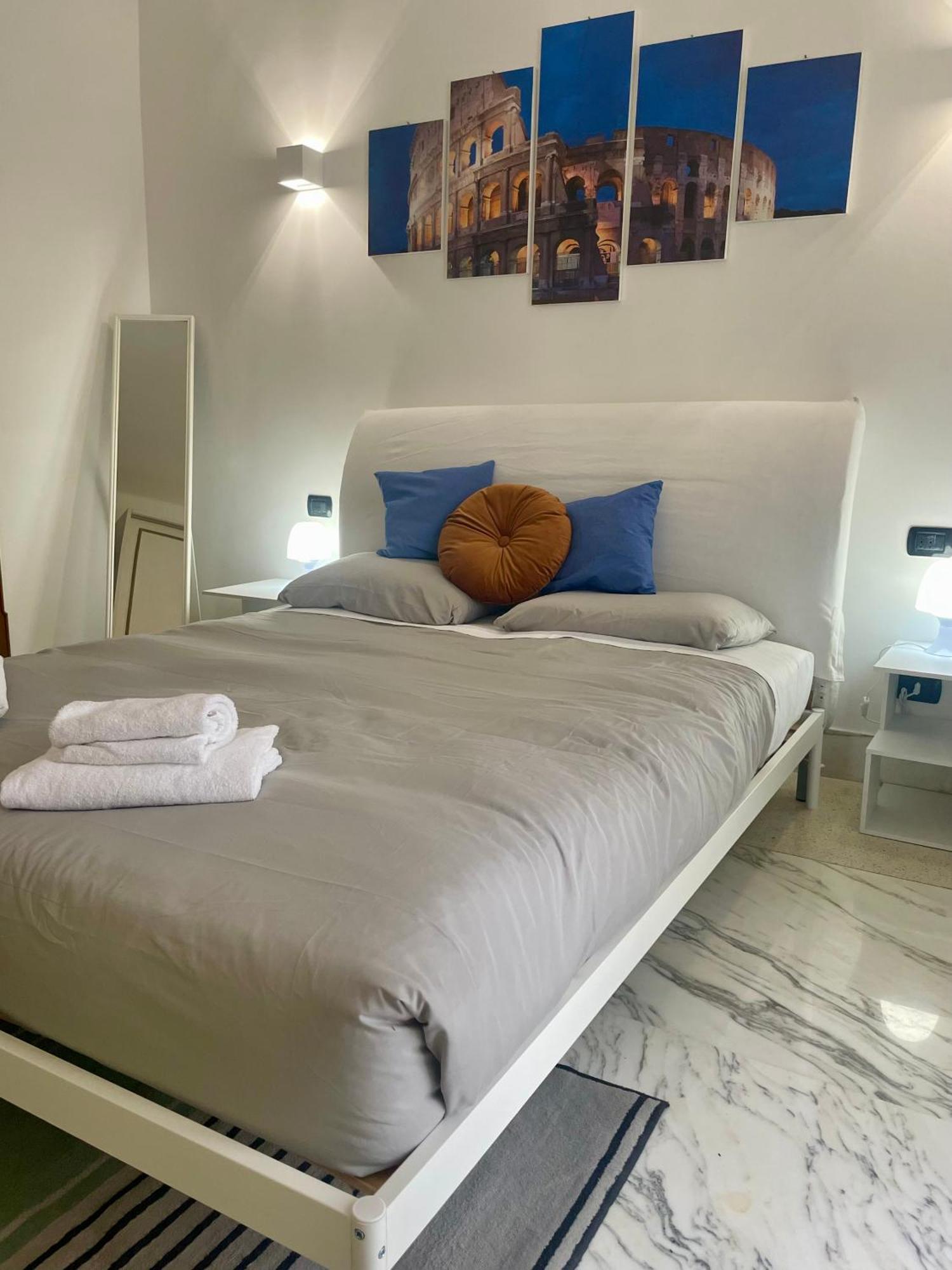 Martina A Piazza Del Popolo Villa Rom Exteriör bild