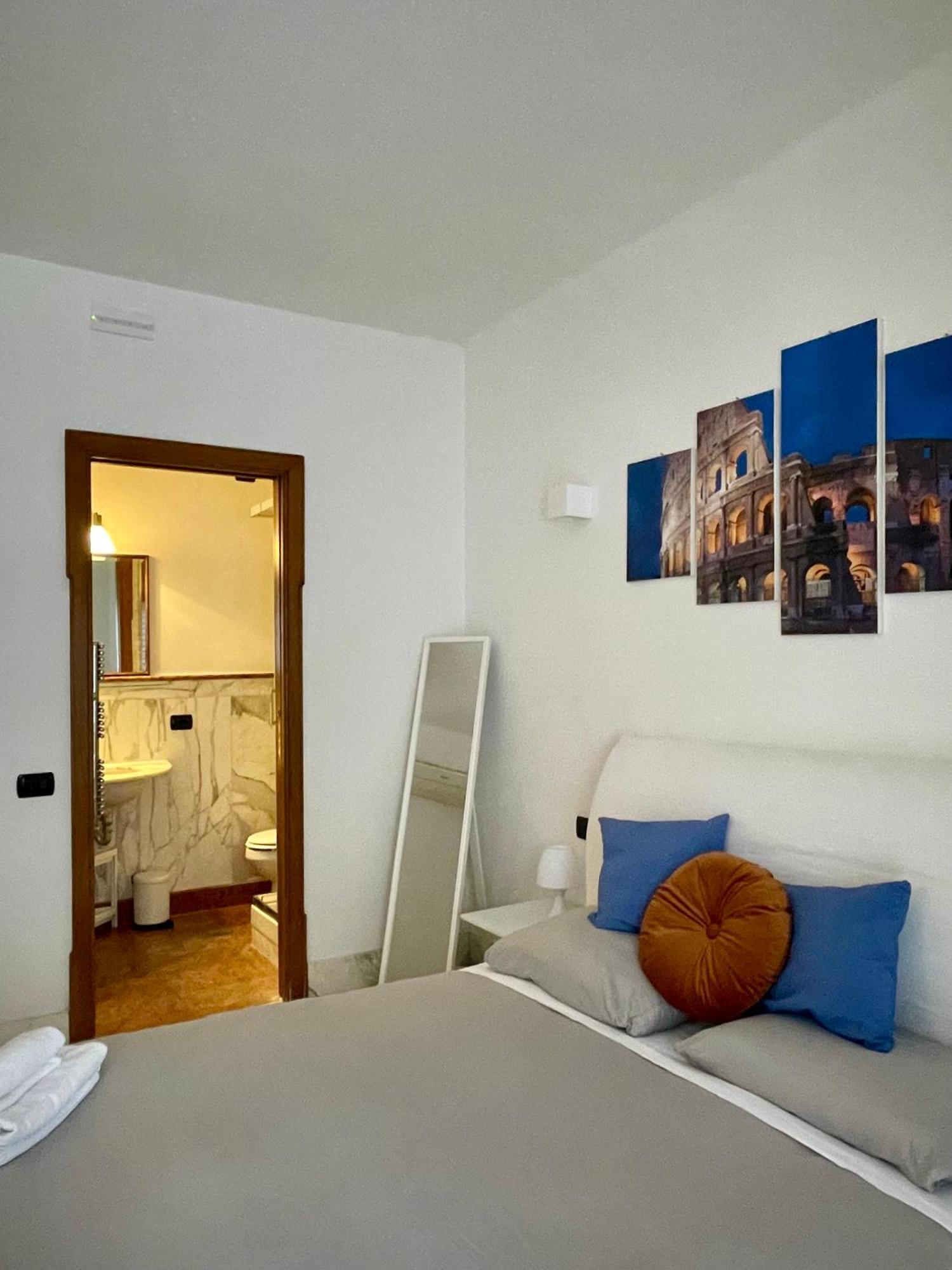 Martina A Piazza Del Popolo Villa Rom Exteriör bild