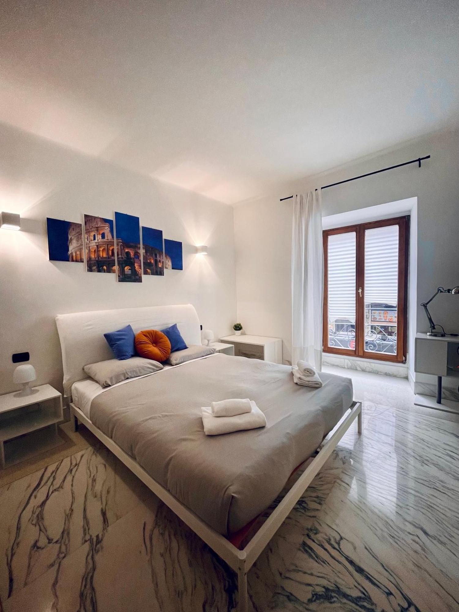 Martina A Piazza Del Popolo Villa Rom Exteriör bild